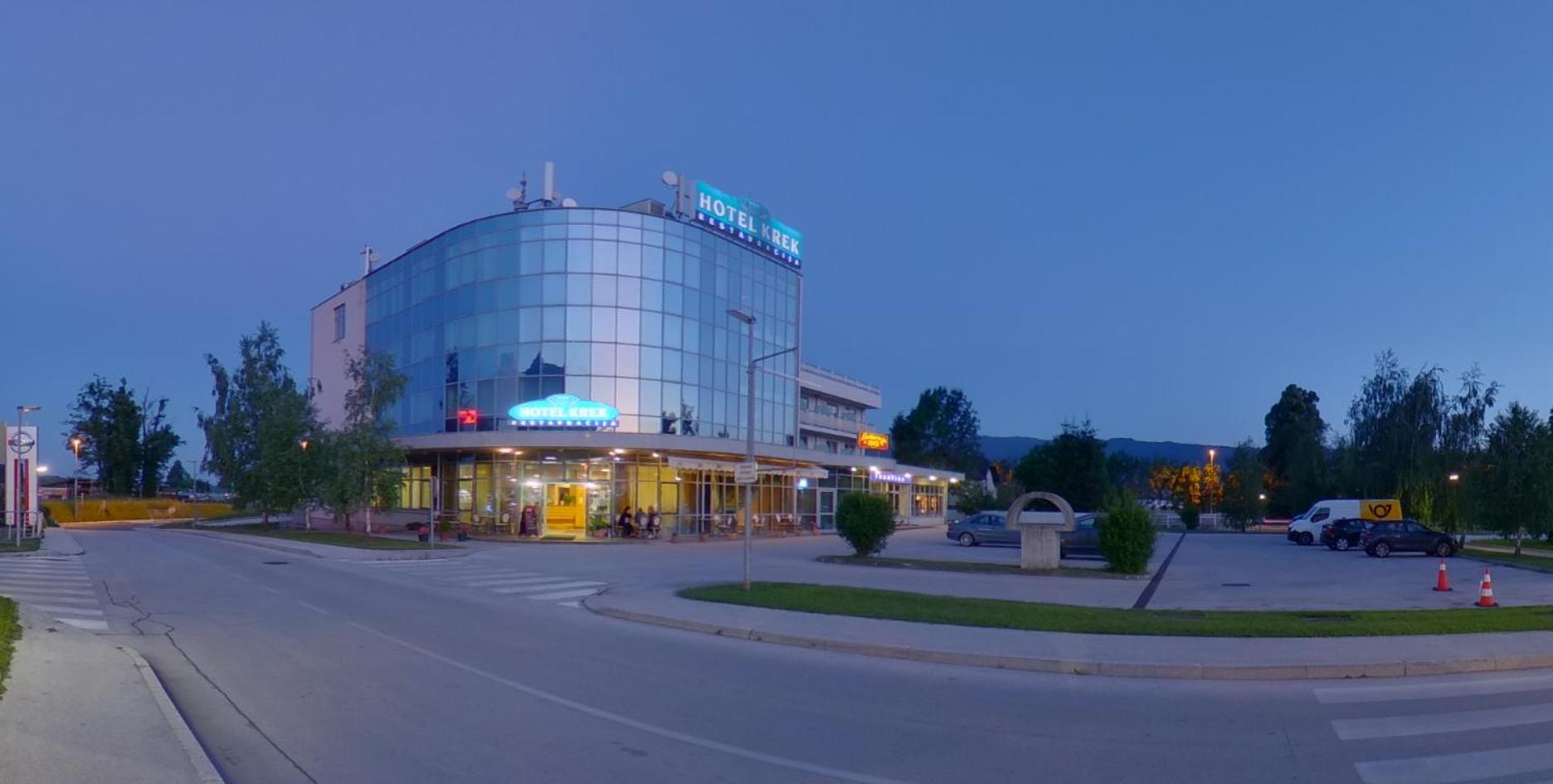 Hotel Krek Superior Lesce  Exterior photo
